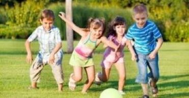 Os nenos poden infectarse con fungos ao aire libre